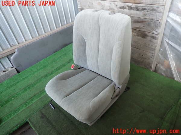 2UPJ-35967065]セフィーロ(A33)助手席シート 中古_m0001.jpg