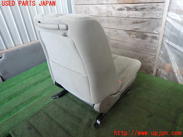 2UPJ-35967065]セフィーロ(A33)助手席シート 中古_m0002.jpg