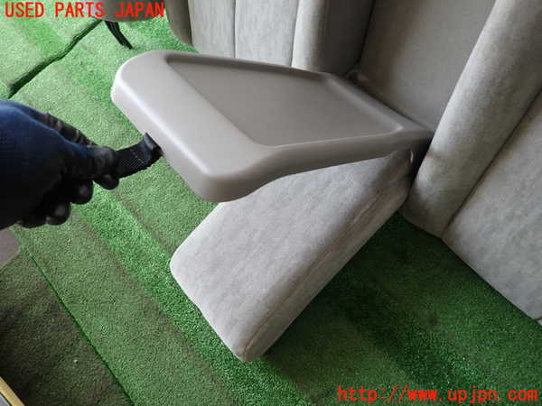 2UPJ-35967385]セフィーロ(A33)リアシート 中古_m0002.jpg