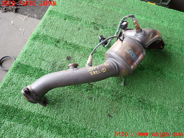 2UPJ-35972041]ベンツ S350(221057)(W221)エキマニ1 (触媒 マニバーター) 中古_m0001.jpg