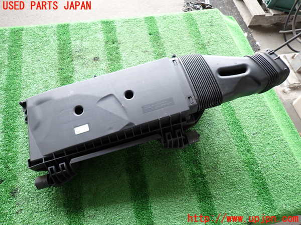 2UPJ-35972560]ベンツ S350(221057)(W221)エアクリーナーボックス 中古_m0001.jpg
