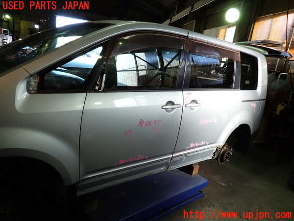 1UPJ-35981260]デリカD：5(CV5W)左前ドア 中古(43R-00033 M2H3)_m0003.jpg