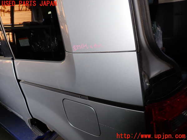 1UPJ-35981362]デリカD：5(CV5W)左スライドレールカバー 中古_m0001.jpg