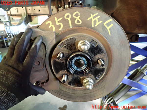 1UPJ-35984295]デリカD：5(CV5W)左フロントナックルハブ 中古_m0001.jpg