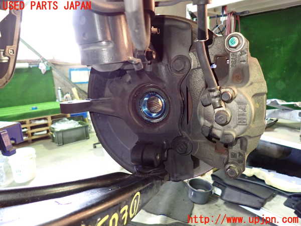 1UPJ-35984295]デリカD：5(CV5W)左フロントナックルハブ 中古_m0002.jpg
