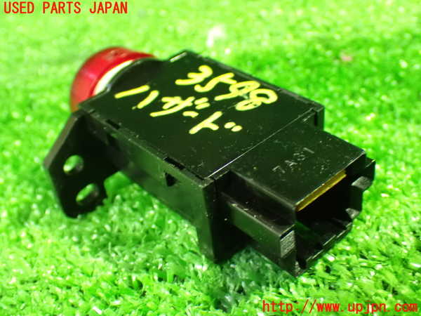 1UPJ-35986290]デリカD：5(CV5W)ハザードスイッチ 中古_m0002.jpg