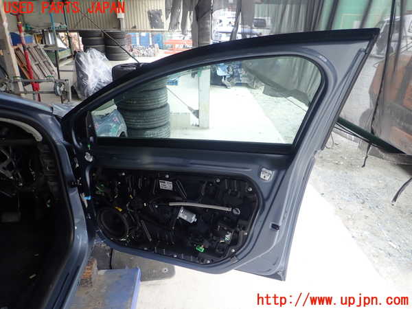 1UPJ-35991230]ボルボ・V40 クロスカントリー(MB420XC)右前ドア 中古 AGC M25 43R-00049_m0003.jpg