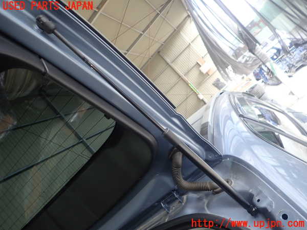 1UPJ-35991584]ボルボ・V40 クロスカントリー(MB420XC)リアゲートダンパー 中古_m0001.jpg