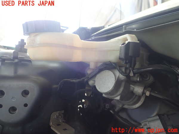1UPJ-35994050]ボルボ・V40 クロスカントリー(MB420XC)ブレーキマスターシリンダー 中古_m0001.jpg
