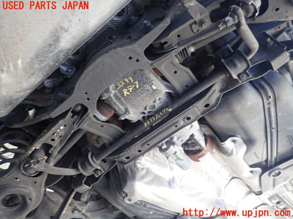 1UPJ-35995445]ボルボ・V40 クロスカントリー(MB420XC)リアスタビライザー 中古_m0001.jpg