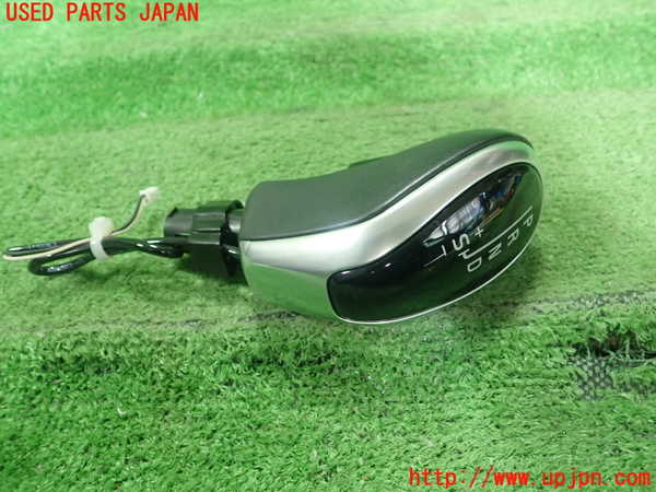 1UPJ-35997570]ボルボ・V40 クロスカントリー(MB420XC)シフトノブ 中古_m0001.jpg