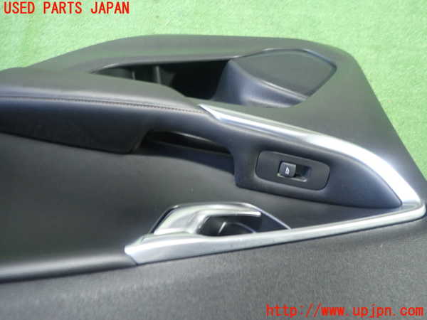 1UPJ-35991294]ボルボ・V40 クロスカントリー(MB420XC)右後ドア内張り 中古_m0002.jpg