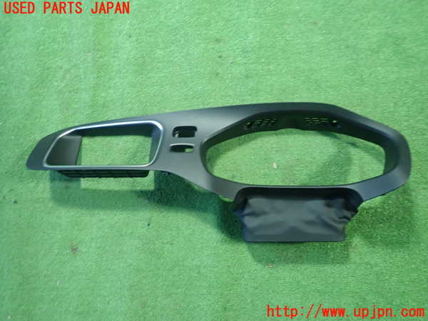 1UPJ-35997510]ボルボ・V40 クロスカントリー(MB420XC)メーターフード 中古_m0001.jpg