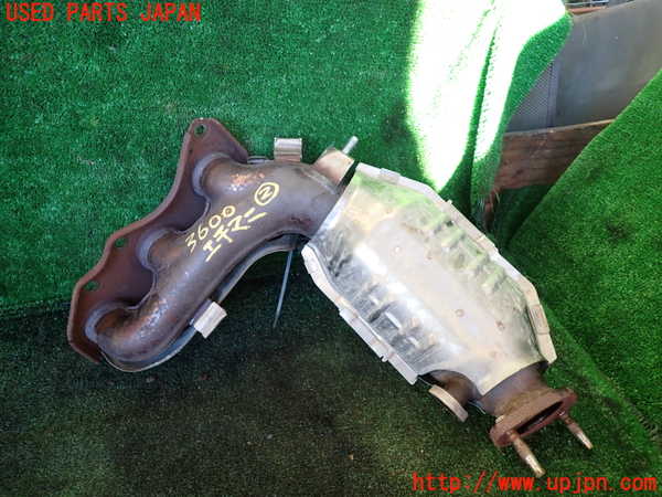 1UPJ-36002042]レクサス・RX450h(GYL10W)エキマニ2 触媒 マニバーター 中古_m0001.jpg