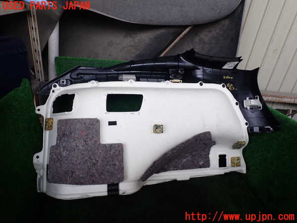 1UPJ-36007675]レクサス・RX450h(GYL10W)右リアピラートリム 中古_m0002.jpg
