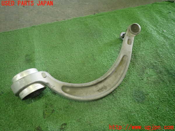 1UPJ-36025320]アウディ・A5 スポーツバック(F5CVKL)左フロントテンションロッド 中古_m0001.jpg