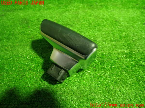 1UPJ-36027570]アウディ・A5 スポーツバック(F5CVKL)シフトノブ 中古_m0002.jpg