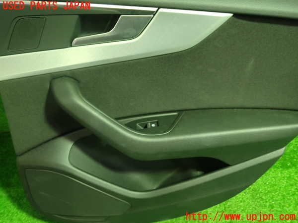 1UPJ-36021294]アウディ・A5 スポーツバック(F5CVKL)右後ドア内張り 中古_m0002.jpg