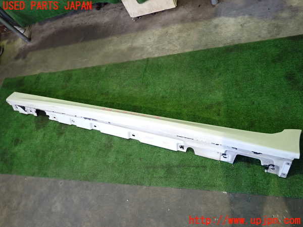 2UPJ-36031392]BMW 528i(FR30)左サイドステップ 中古 (F10)_m0001.jpg