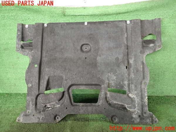 2UPJ-36032170]BMW 528i(FR30)エンジンアンダーカバー (ジャンク品) 中古 (F10)_m0002.jpg