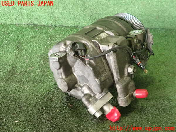 2UPJ-36036025]BMW 528i(FR30)エアコンコンプレッサー 中古 (F10)_m0002.jpg