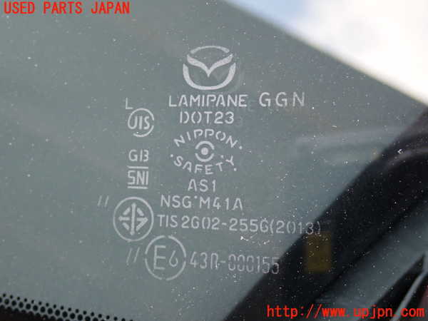 2UPJ-36041195]CX-5(KF2P)フロントガラス (NSG 43R-000155 M41A) 中古_m0004.jpg