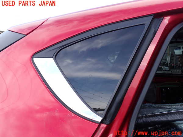 2UPJ-36041380]CX-5(KF2P)右クォーターガラス (NSG 43R-005844 M31Q8) 中古_m0001.jpg