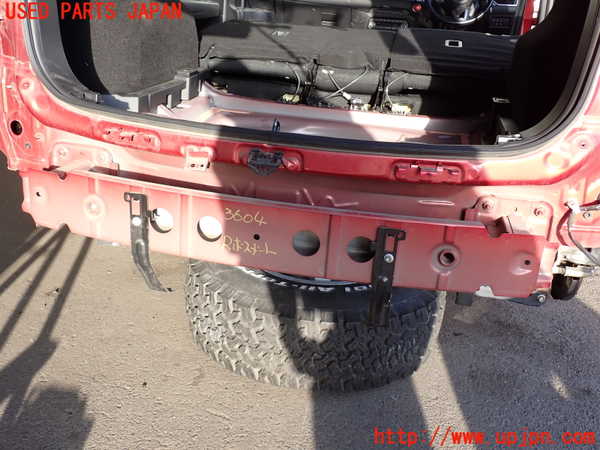 2UPJ-36041614]CX-5(KF2P)リアバンパーホースメント 中古_m0001.jpg