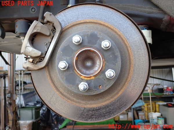2UPJ-36044300]CX-5(KF2P)右リアナックルハブ 中古_m0001.jpg