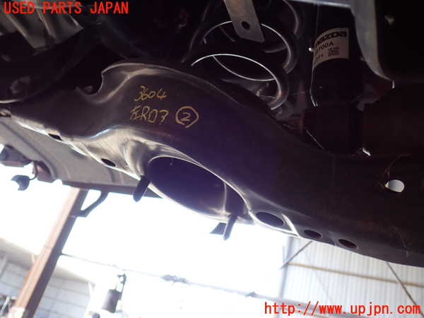2UPJ-36045227]CX-5(KF2P)左リアロアアーム2 中古_m0001.jpg