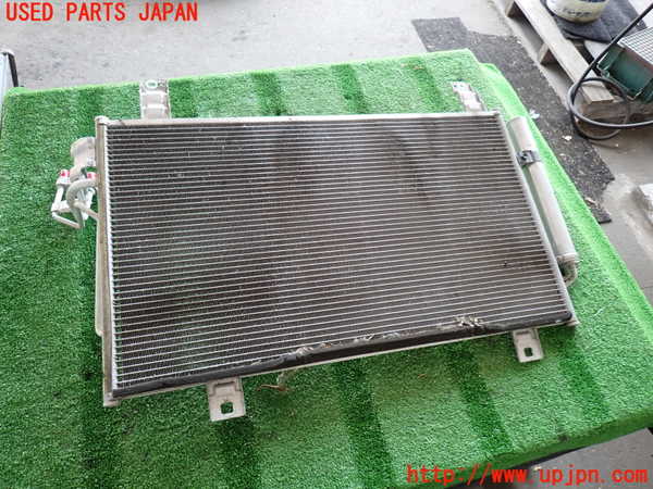 2UPJ-36046031]CX-5(KF2P)エアコンコンデンサー1 中古_m0003.jpg