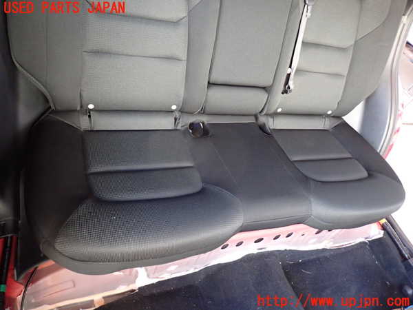 2UPJ-36047385]CX-5(KF2P)リアシート 中古_m0002.jpg