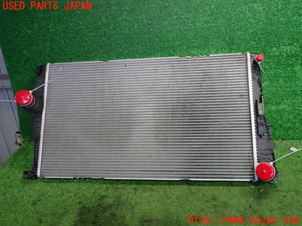 2UPJ-36052321]BMW 320d ツーリング(3D20)(F31)ラジエーター1 中古_m0001.jpg
