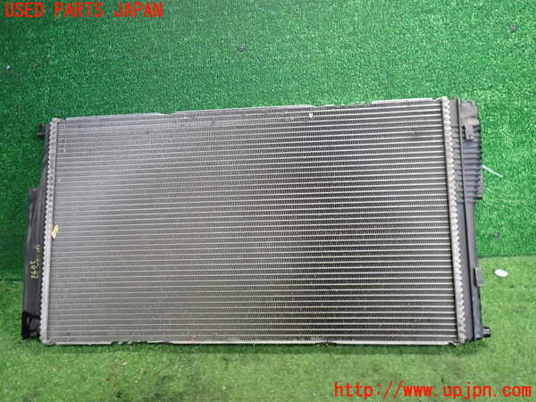 2UPJ-36052321]BMW 320d ツーリング(3D20)(F31)ラジエーター1 中古_m0002.jpg