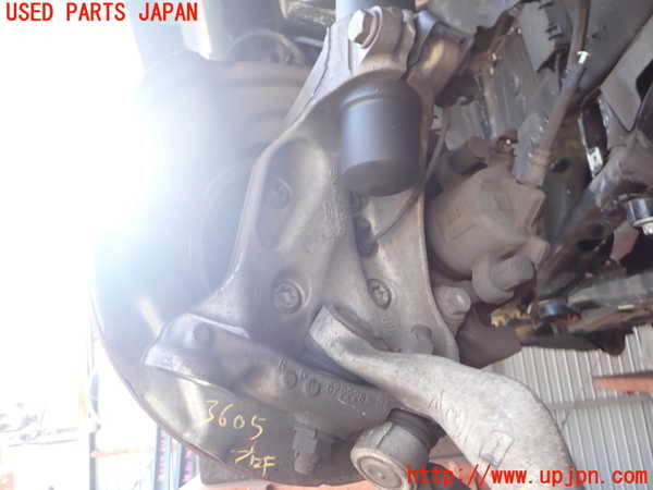 2UPJ-36054290]BMW 320d ツーリング(3D20)(F31)右フロントナックルハブ 中古_m0001.jpg