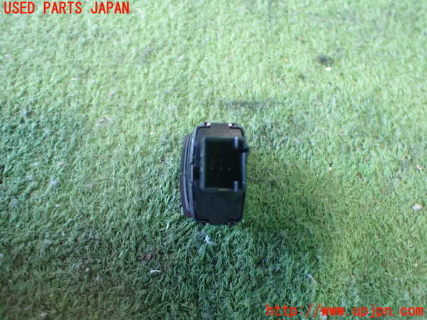 2UPJ-36056290]BMW 320d ツーリング(3D20)(F31)ハザードスイッチ 中古_m0002.jpg