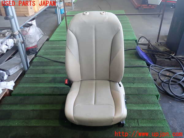 2UPJ-36057065]BMW 320d ツーリング(3D20)(F31)助手席シート 中古_m0001.jpg