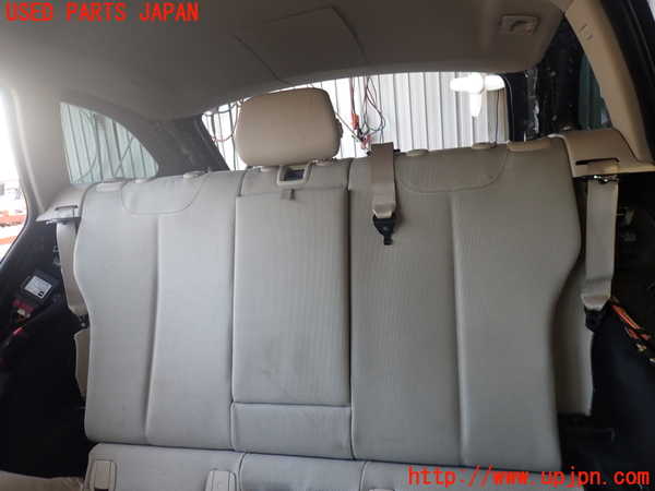 2UPJ-36057385]BMW 320d ツーリング(3D20)(F31)リアシート 中古_m0002.jpg