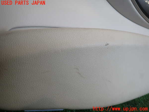 2UPJ-36051294]BMW 320d ツーリング(3D20)(F31)右後ドア内張り 中古_m0003.jpg