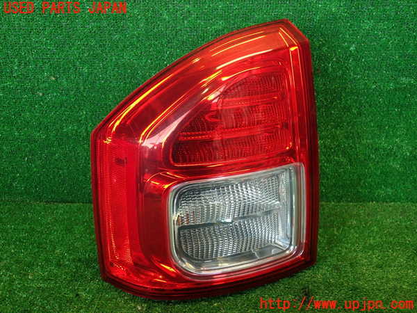 2UPJ-36061536]ジープ・コンパス(MK49)左テールランプ 中古_m0001.jpg
