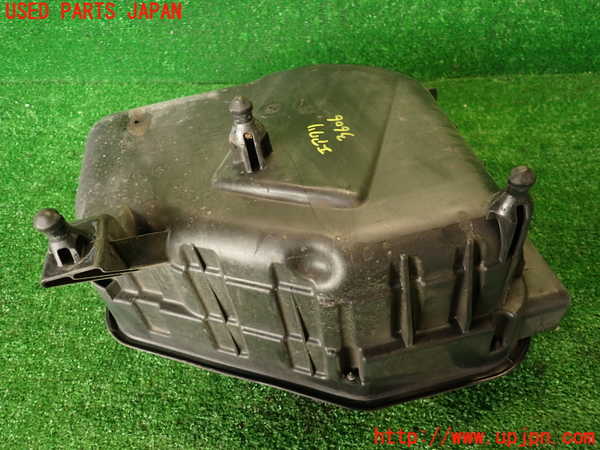 2UPJ-36062560]ジープ・コンパス(MK49)エアクリーナーボックス 中古_m0002.jpg