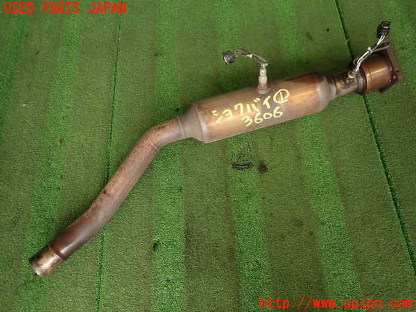 2UPJ-36062661]ジープ・コンパス(MK49)触媒1 中古_m0001.jpg