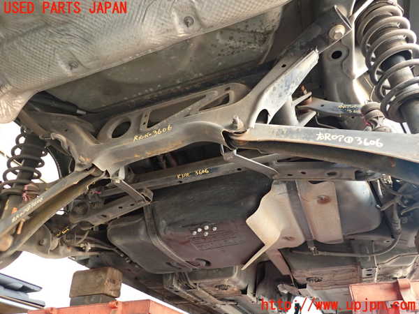 2UPJ-36065445]ジープ・コンパス(MK49)リアスタビライザー 中古_m0001.jpg