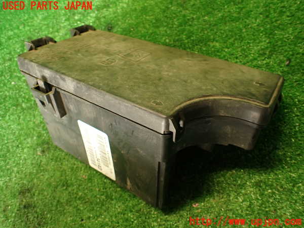 2UPJ-36066741]ジープ・コンパス(MK49)ヒューズボックス1 中古_m0001.jpg
