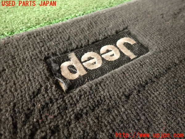 2UPJ-36067800]ジープ・コンパス(MK49)フロアマット 中古_m0003.jpg