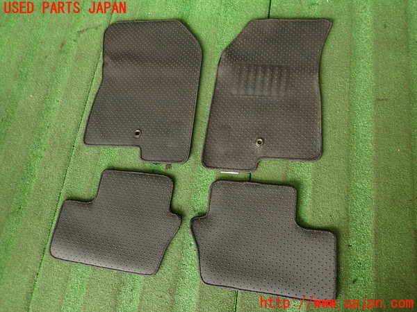 2UPJ-36067800]ジープ・コンパス(MK49)フロアマット 中古_m0005.jpg