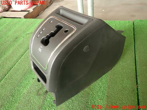 2UPJ-36067549]ジープ・コンパス(MK49)コンソール 中古_m0001.jpg