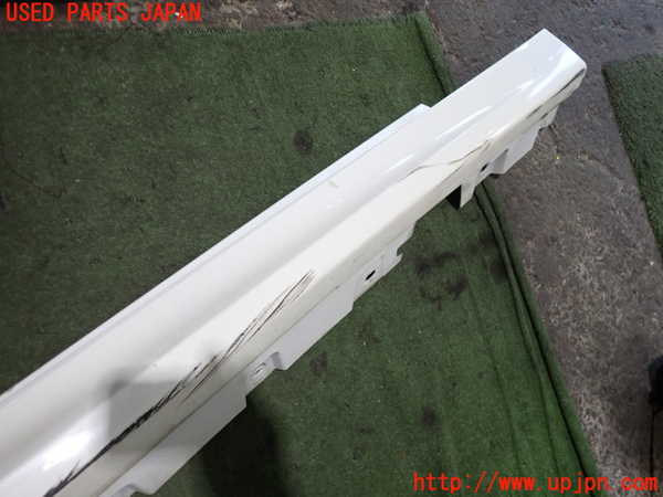 2UPJ-36071390]BMW 528i ツーリング(MU30)右サイドステップ 中古 (F11)_m0002.jpg