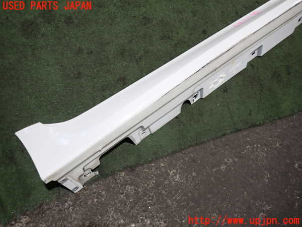 2UPJ-36071390]BMW 528i ツーリング(MU30)右サイドステップ 中古 (F11)_m0004.jpg