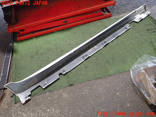 2UPJ-36071392]BMW 528i ツーリング(MU30)左サイドステップ 中古 (F11)_m0005.jpg